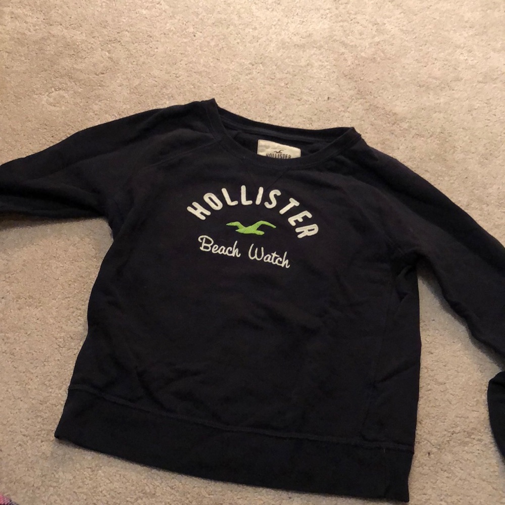 Sweatshirt